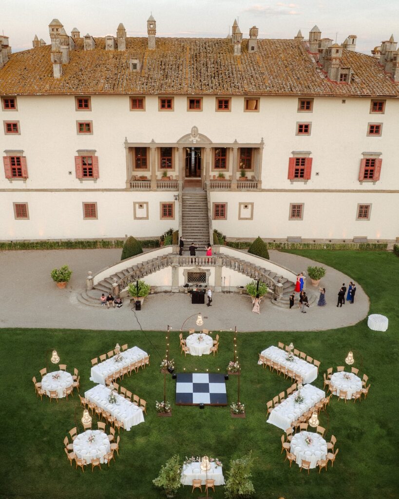 PetitBouquet-destination-wedding-tuscany-artimino2DJI_0597