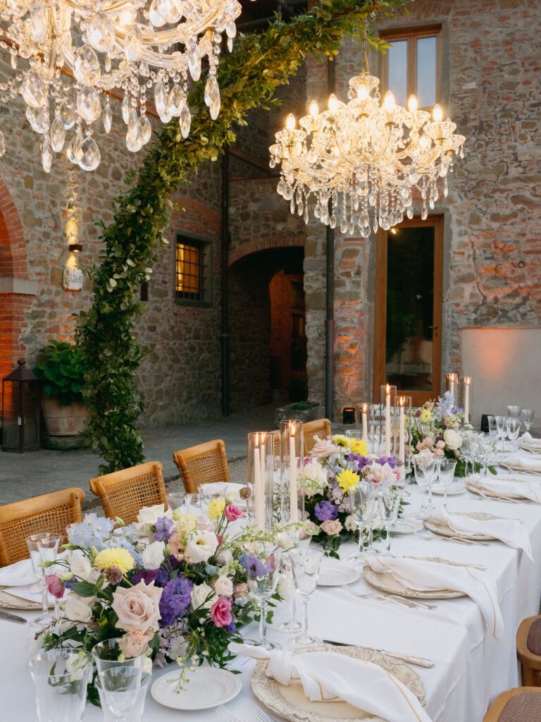 PetitBouquet-villa-barberino-jeanna-vali-Highlights-WED_J+V_110 (3)