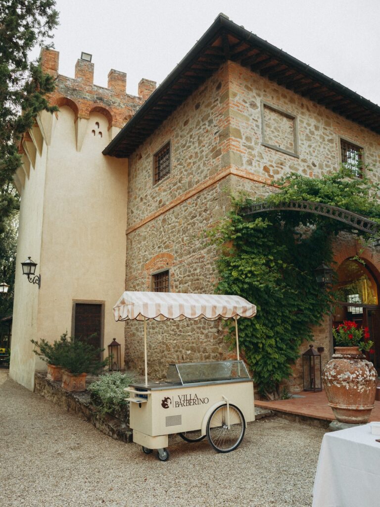 PetitBouquet-villa-barberino-jeanna-vali-Highlights_J+V_006